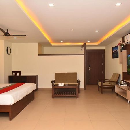 شقة M R Residency Dharwad. المظهر الخارجي الصورة