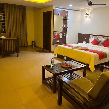 شقة M R Residency Dharwad. المظهر الخارجي الصورة