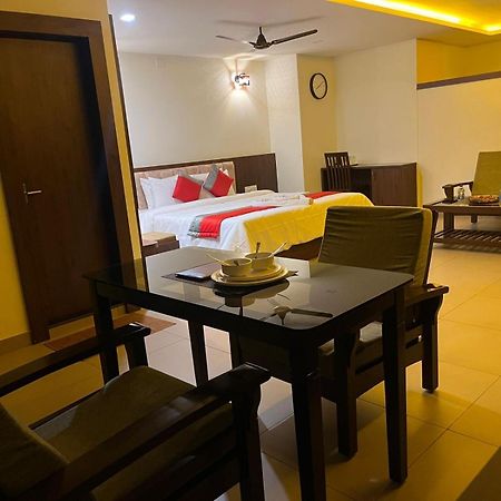شقة M R Residency Dharwad. المظهر الخارجي الصورة