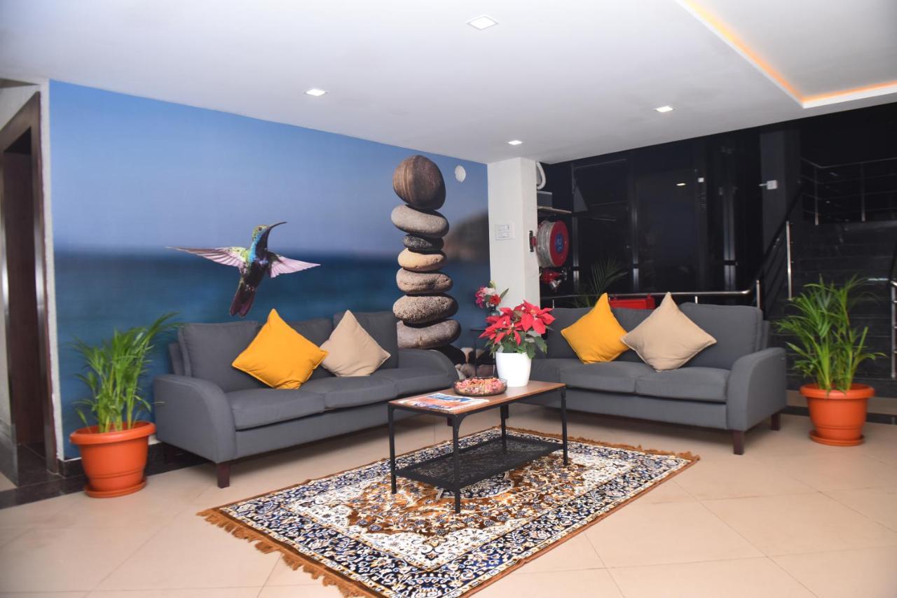 شقة M R Residency Dharwad. المظهر الخارجي الصورة