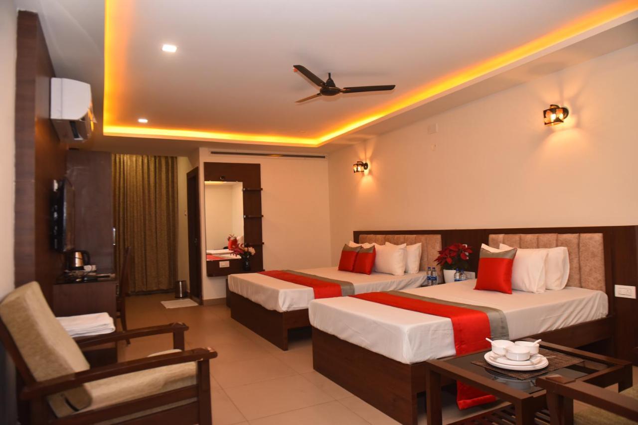 شقة M R Residency Dharwad. المظهر الخارجي الصورة