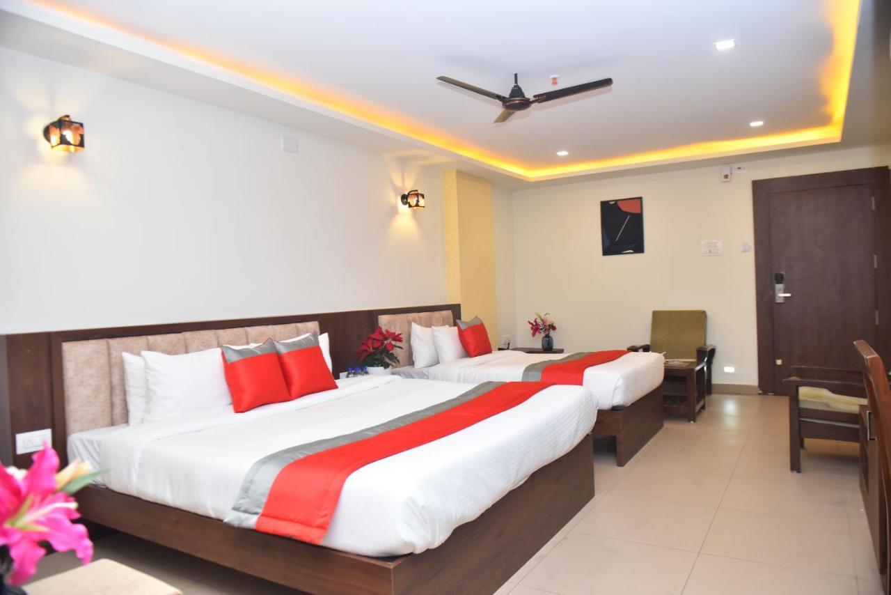 شقة M R Residency Dharwad. المظهر الخارجي الصورة