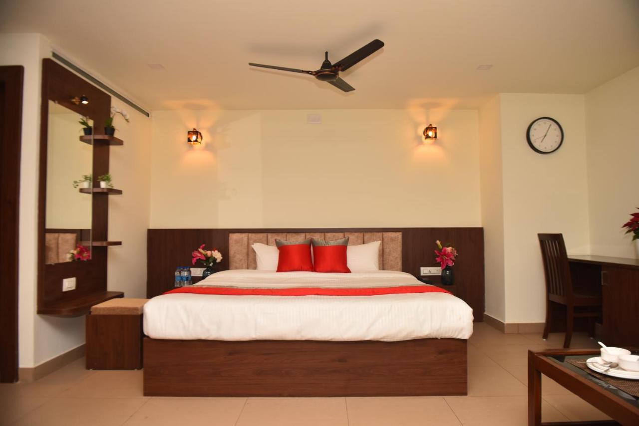 شقة M R Residency Dharwad. المظهر الخارجي الصورة