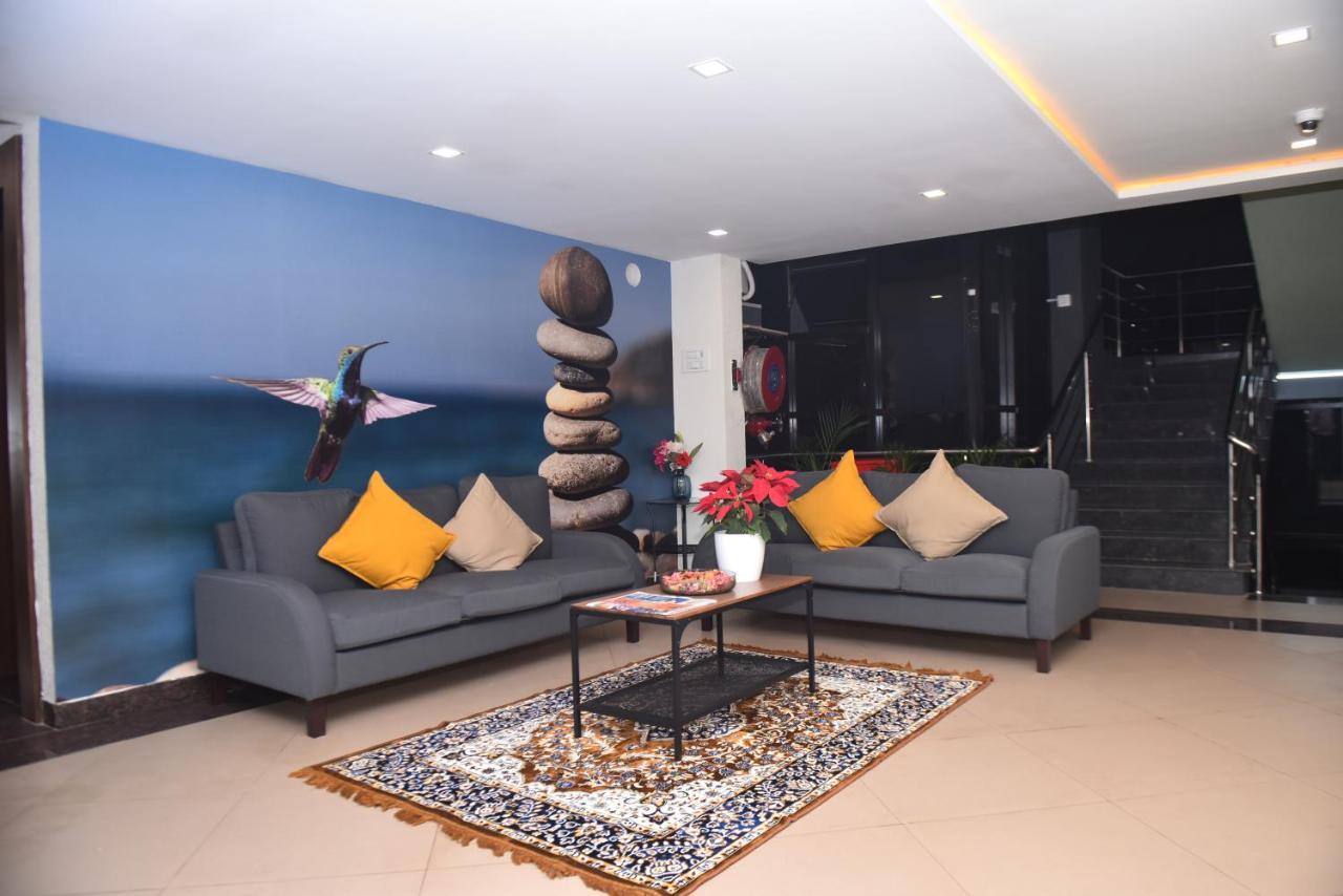 شقة M R Residency Dharwad. المظهر الخارجي الصورة