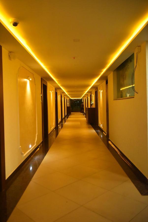 شقة M R Residency Dharwad. المظهر الخارجي الصورة